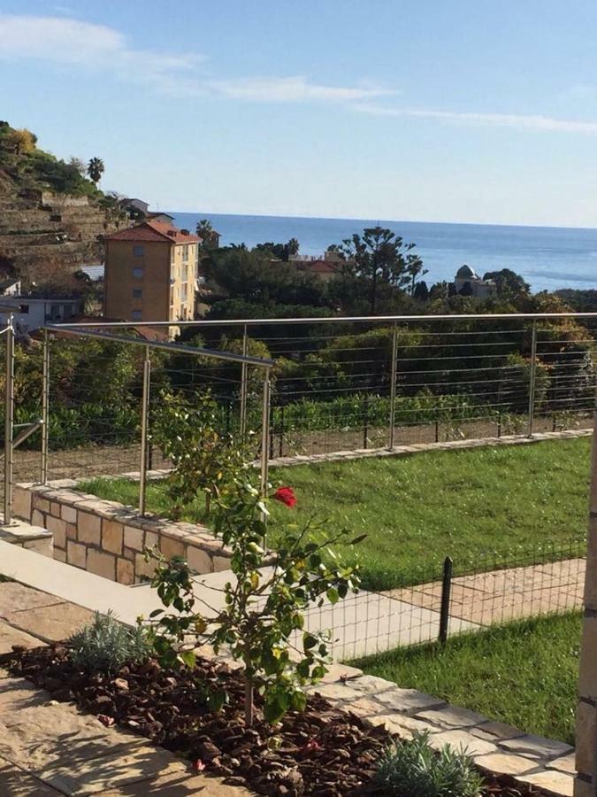 Casaluna Apartment Ventimiglia Exterior photo